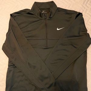 Men's Nike Pullover (Medium)